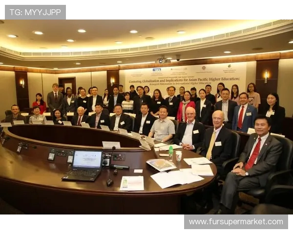 足球技术革新与全球化浪潮下的新发展趋势及未来前景探讨