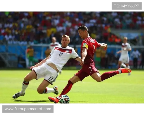 打造全球顶级足球俱乐部品牌的成功之路与创新战略解析