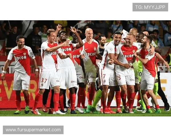 摩纳哥主场迎战尼斯巅峰对决两队豪强鏖战争夺法甲荣耀 摩纳哥主场迎战尼斯巅峰对决两队豪强鏖战争夺法甲荣耀