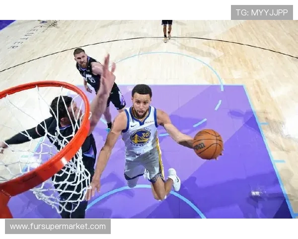 2018年勇士对阵爵士全场精彩录像回顾与分析