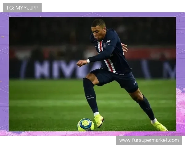 姆巴佩引领足球新时代的崛起与挑战分析